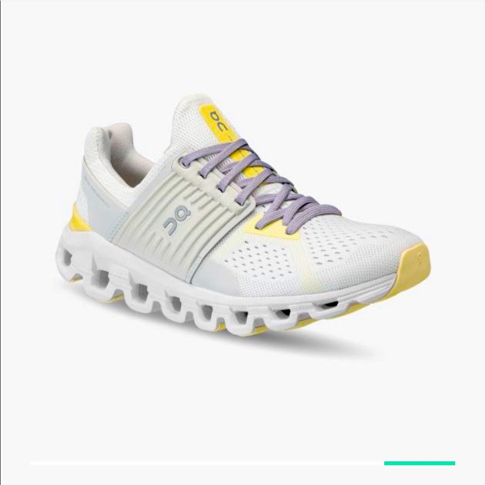 On Cloud Swift Tennis Shoes